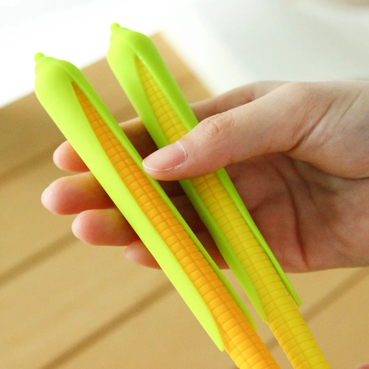 22470 CORN GEL PEN-48