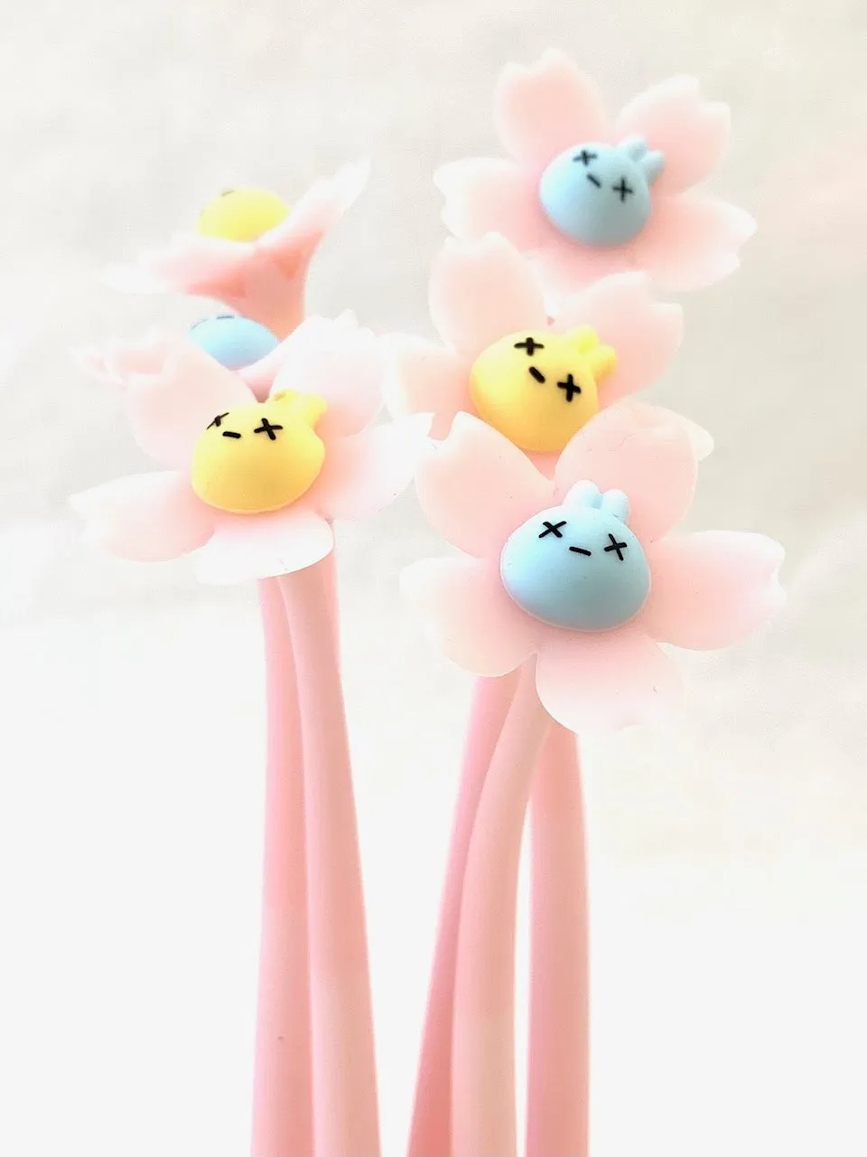 X 22419 SAKURA RABBIT FLOWER WIGGLE GEL PEN-DISCONTINUED