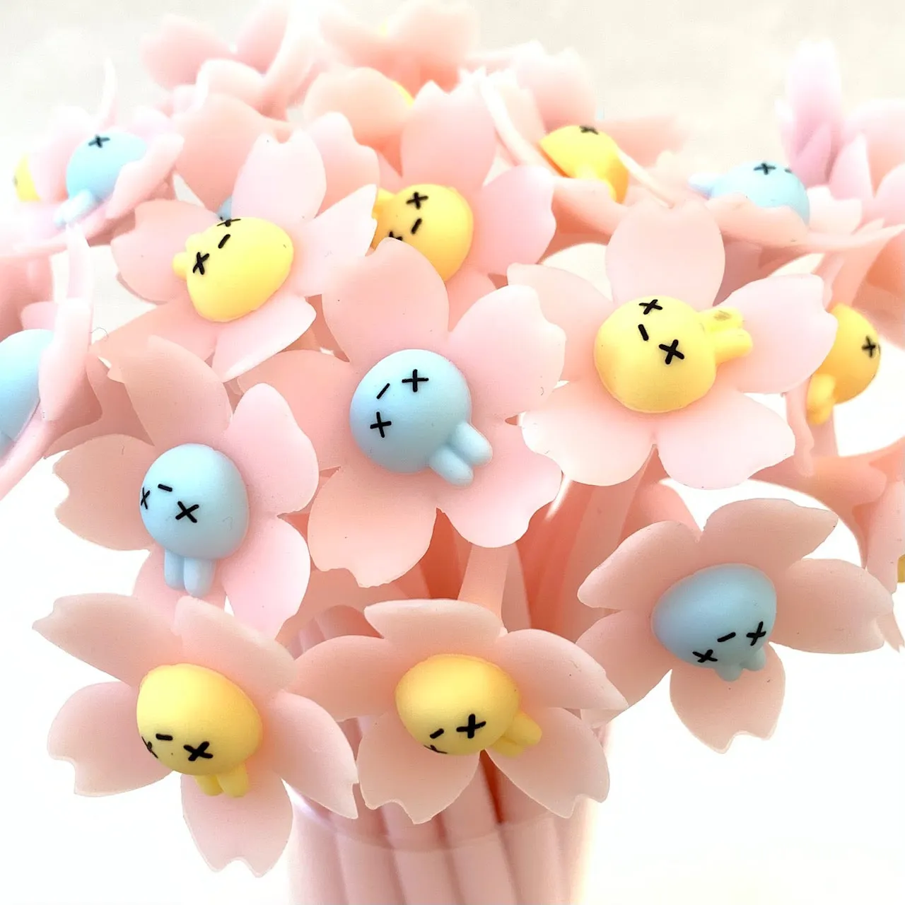 X 22419 SAKURA RABBIT FLOWER WIGGLE GEL PEN-DISCONTINUED