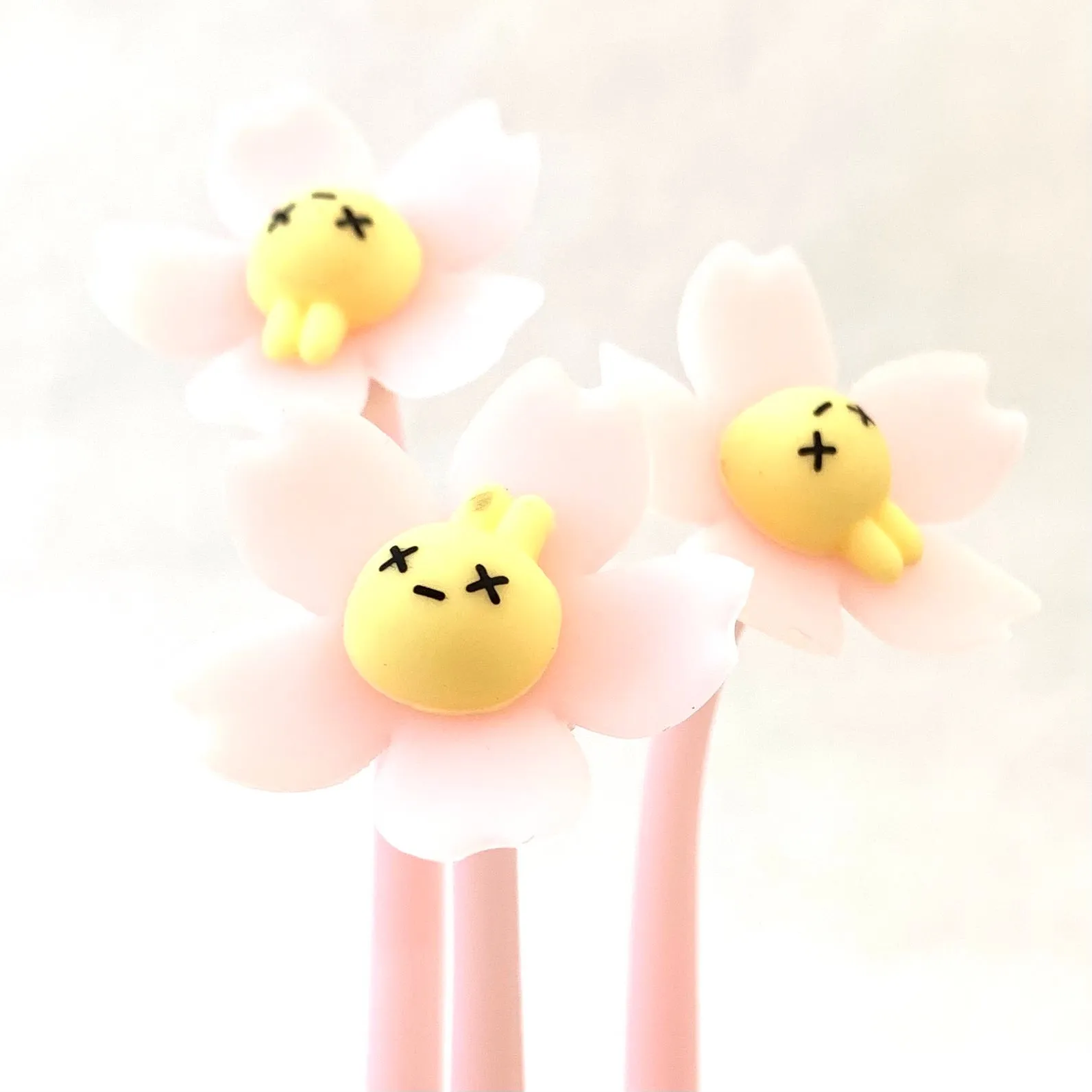 X 22419 SAKURA RABBIT FLOWER WIGGLE GEL PEN-DISCONTINUED