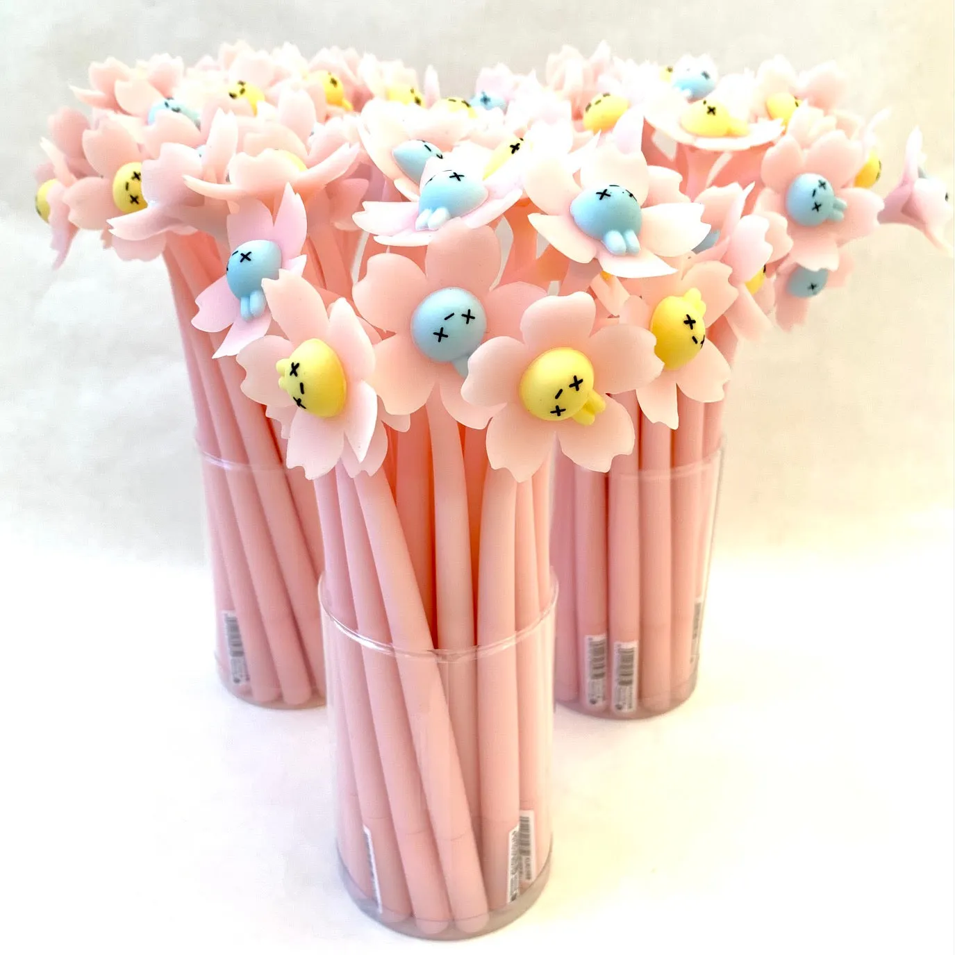 X 22419 SAKURA RABBIT FLOWER WIGGLE GEL PEN-DISCONTINUED